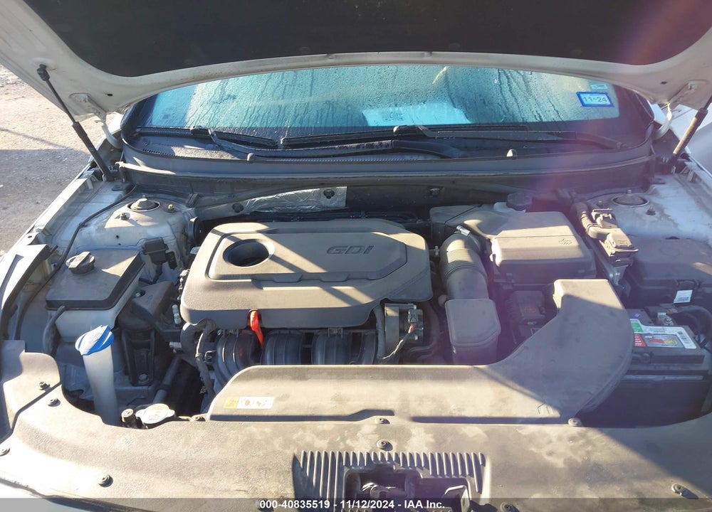 2015 HYUNDAI SONATA SE VIN: 5NPE24AF1FH178893