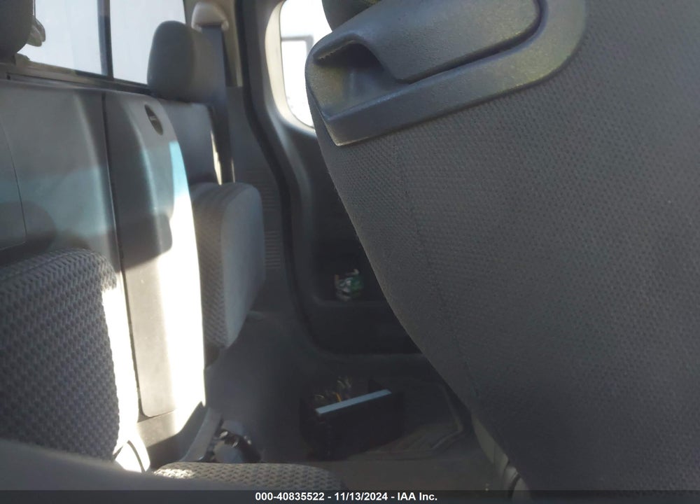 2006 NISSAN FRONTIER SE VIN: 1N6AD06W56C451188