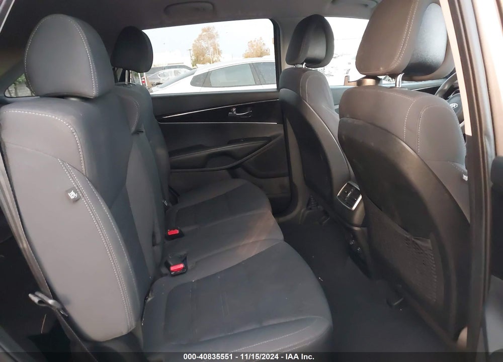 2016 KIA SORENTO 2.4L LX VIN: 5XYPG4A34GG090249