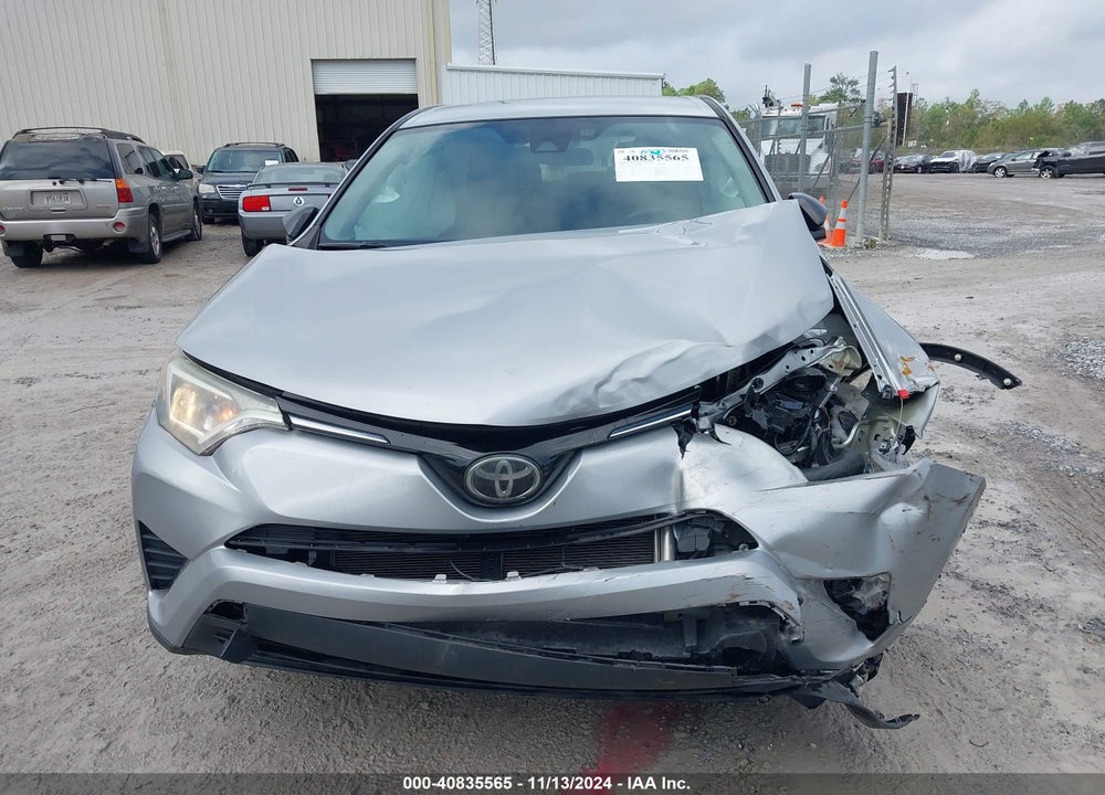 2018 TOYOTA RAV4 LE VIN: 2T3ZFREV0JW444314