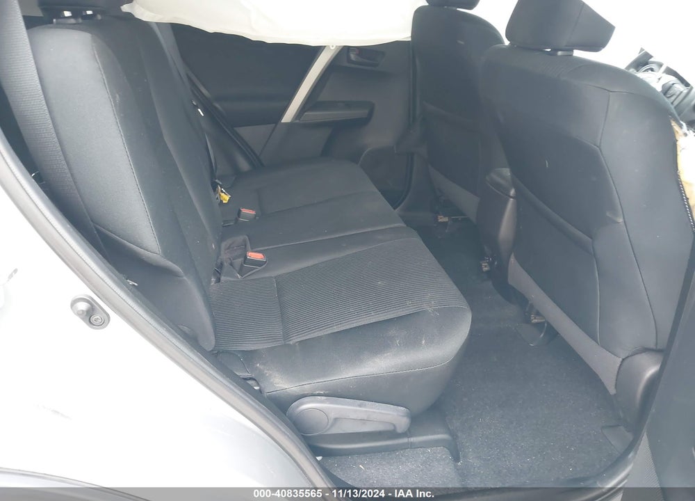 2018 TOYOTA RAV4 LE VIN: 2T3ZFREV0JW444314