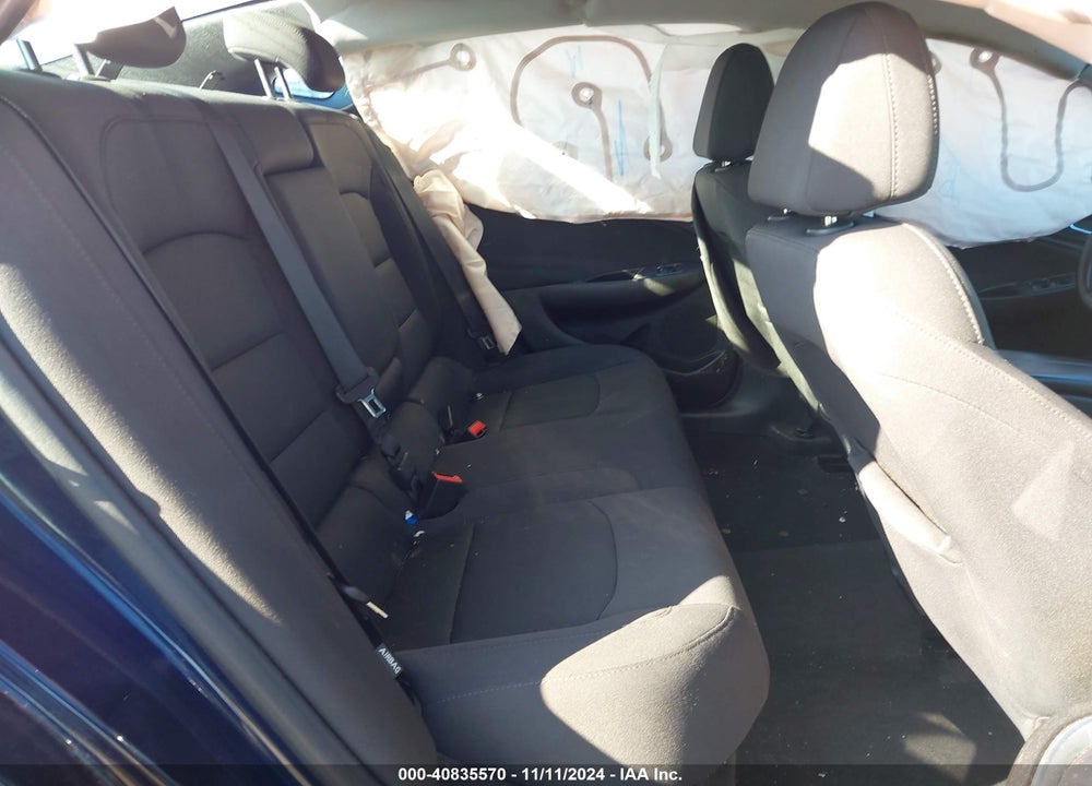 2017 CHEVROLET MALIBU 1LT VIN: 1G1ZE5ST8HF232974