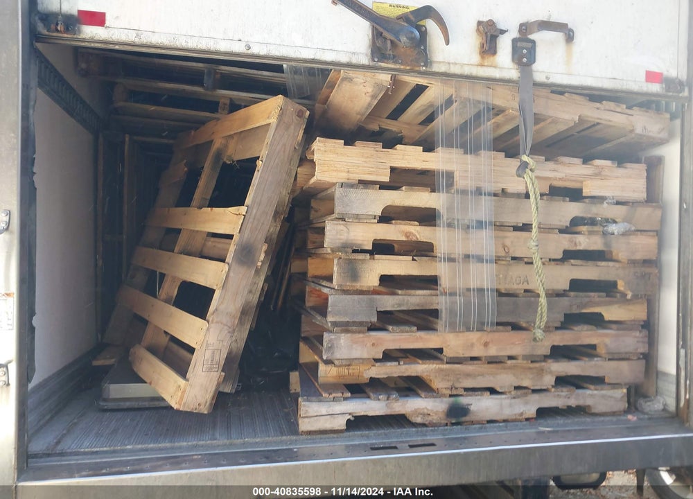 2013 ISUZU NPR HD DSL REG VIN: JALC4W160D7000941