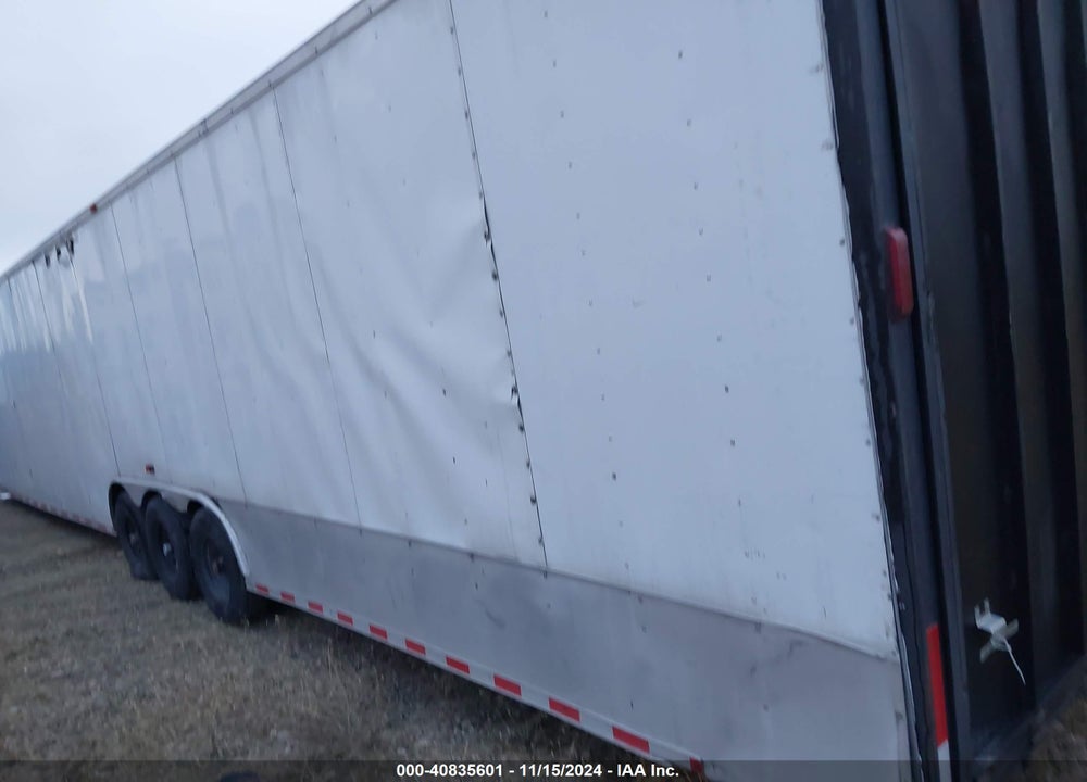 2014 DIAMOND 52' GOOSENECK TRAILE VIN: 53NBE5236E1020581