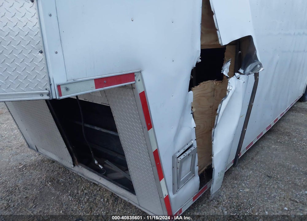 2014 DIAMOND 52' GOOSENECK TRAILE VIN: 53NBE5236E1020581