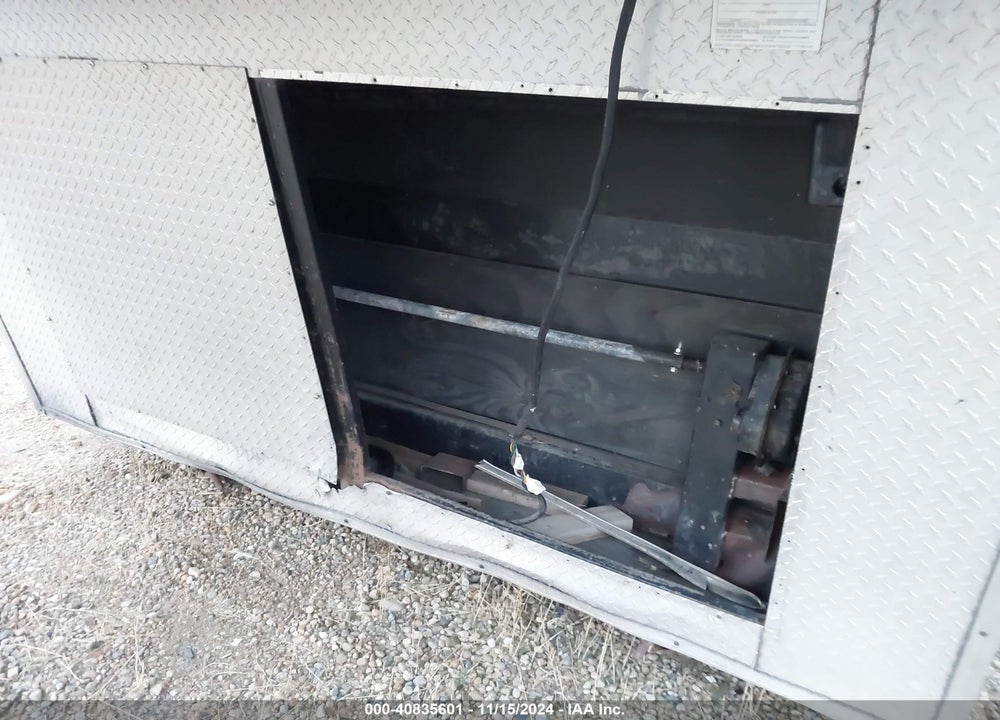 2014 DIAMOND 52' GOOSENECK TRAILE VIN: 53NBE5236E1020581