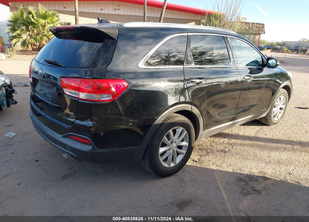 2016 KIA SORENTO 3.3L LX VIN: 5XYPGDA51GG047487