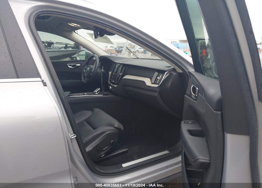 2022 VOLVO XC60 B5 INSCRIPTION VIN: YV4L12DL3N1086154