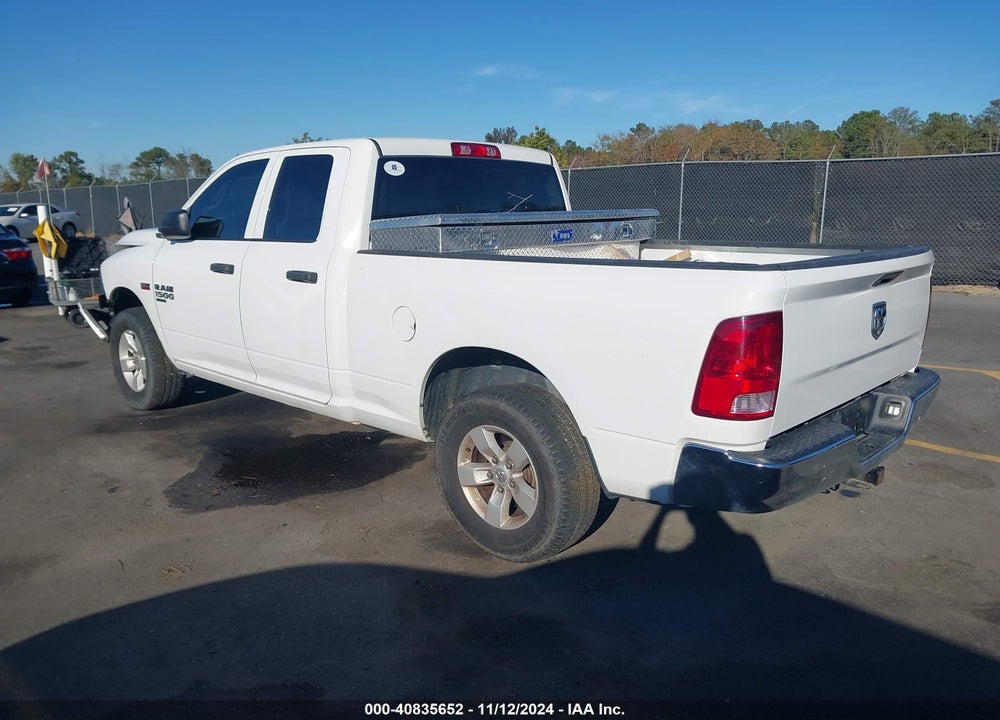 2019 RAM 1500 CLASSIC TRADESMAN 4X2 6'4 BOX VIN: 1C6RR6FT9KS723572