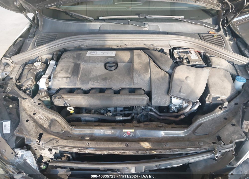 2012 VOLVO XC60 T6 PLATINUM VIN: YV4902DZ8C2243590