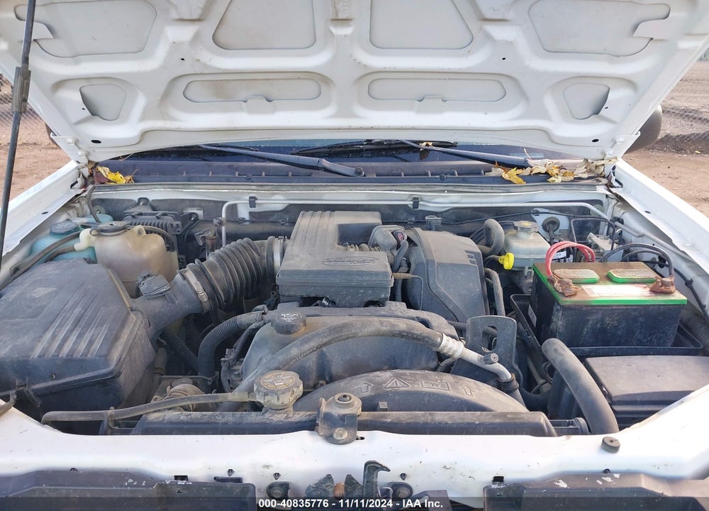 2005 GMC CANYON SLE VIN: 1GTDT136158230573