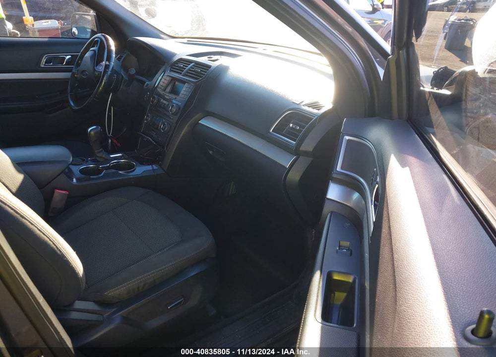 2017 FORD EXPLORER XLT VIN: 1FM5K7D80HGC85340