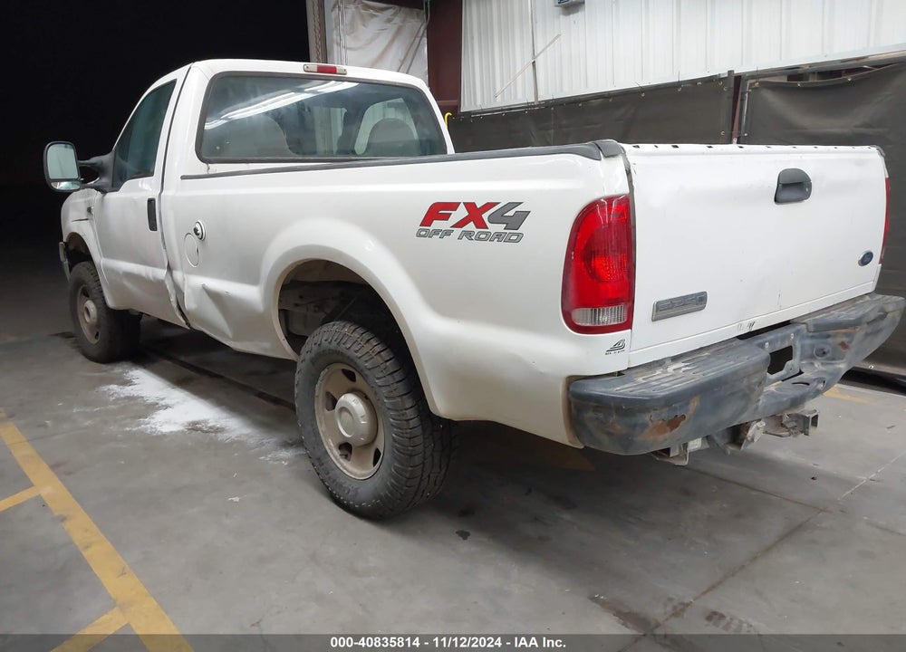 2005 FORD F-250 XL/XLT VIN: 1FTNF21515EB69805