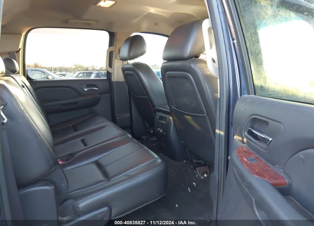 2011 CHEVROLET SILVERADO 2500HD LTZ VIN: 1GC1KYC86BF199490