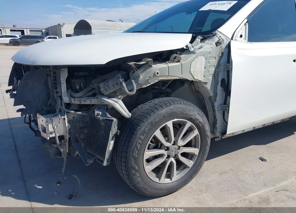 2014 NISSAN PATHFINDER SV VIN: 5N1AR2MN6EC705608