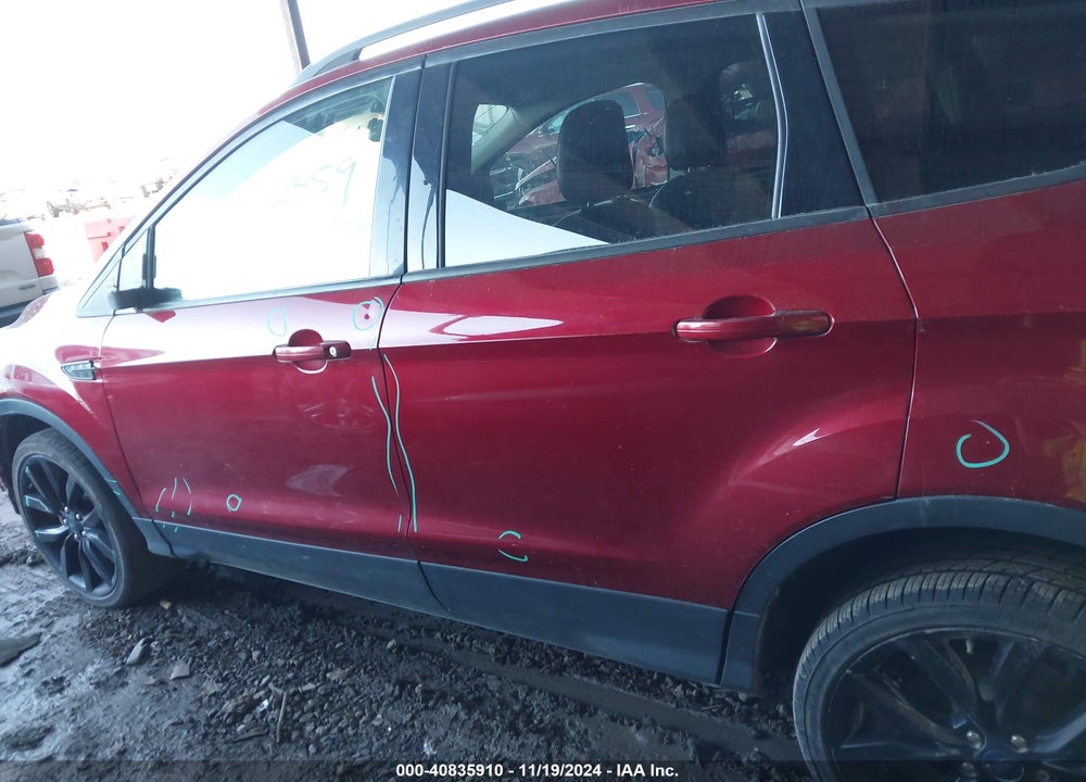 2018 FORD ESCAPE SE VIN: 1FMCU9GD6JUC06699