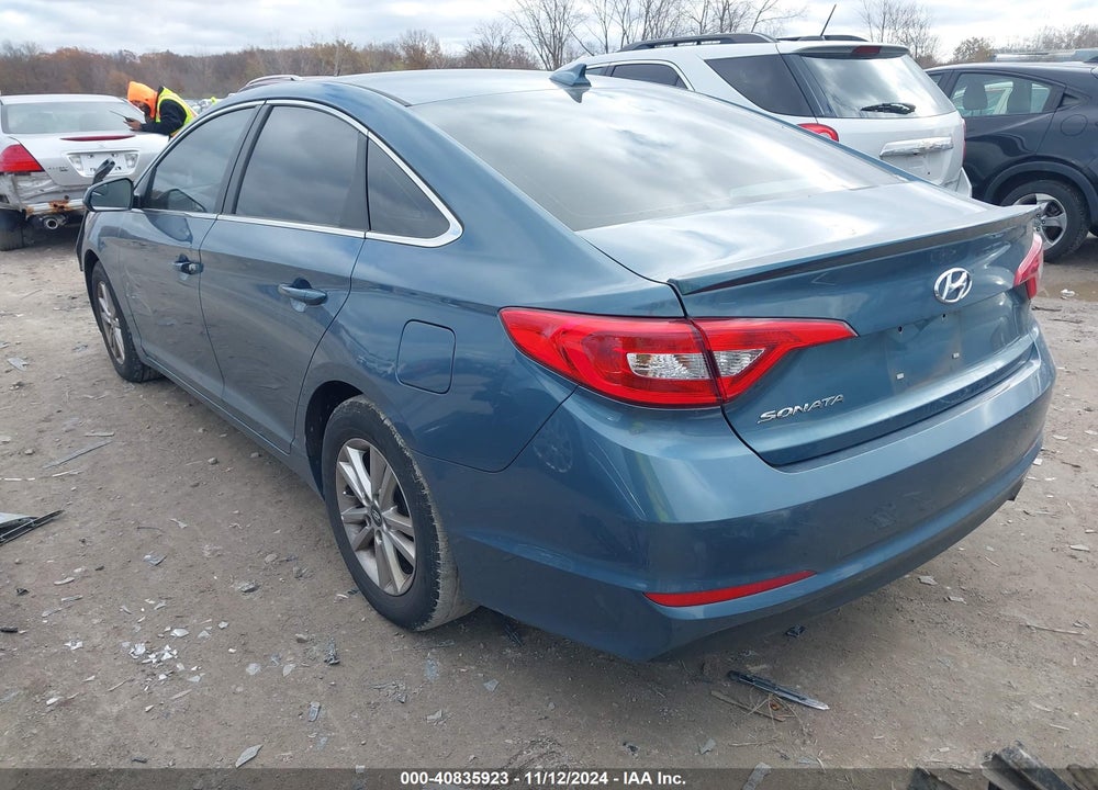 2017 HYUNDAI SONATA VIN: 5NPE24AF5HH590866