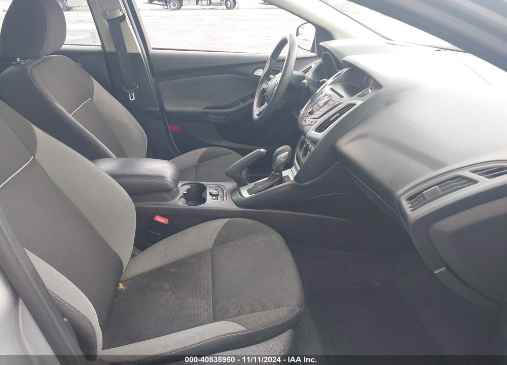 2014 FORD FOCUS SE VIN: 1FADP3F25EL181583
