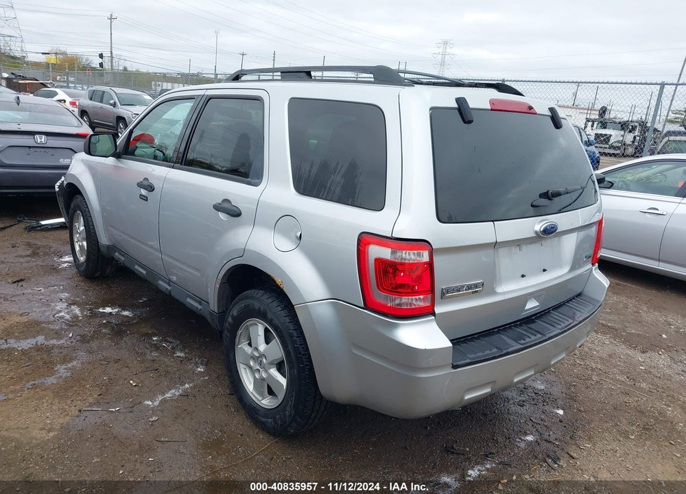 2011 FORD ESCAPE XLT VIN: 1FMCU0DG3BKB89867
