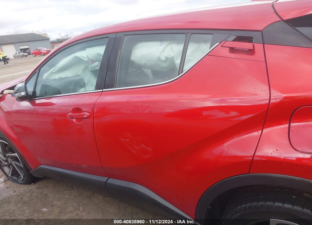 2022 TOYOTA C-HR LIMITED VIN: NMTKHMBX7NR147602