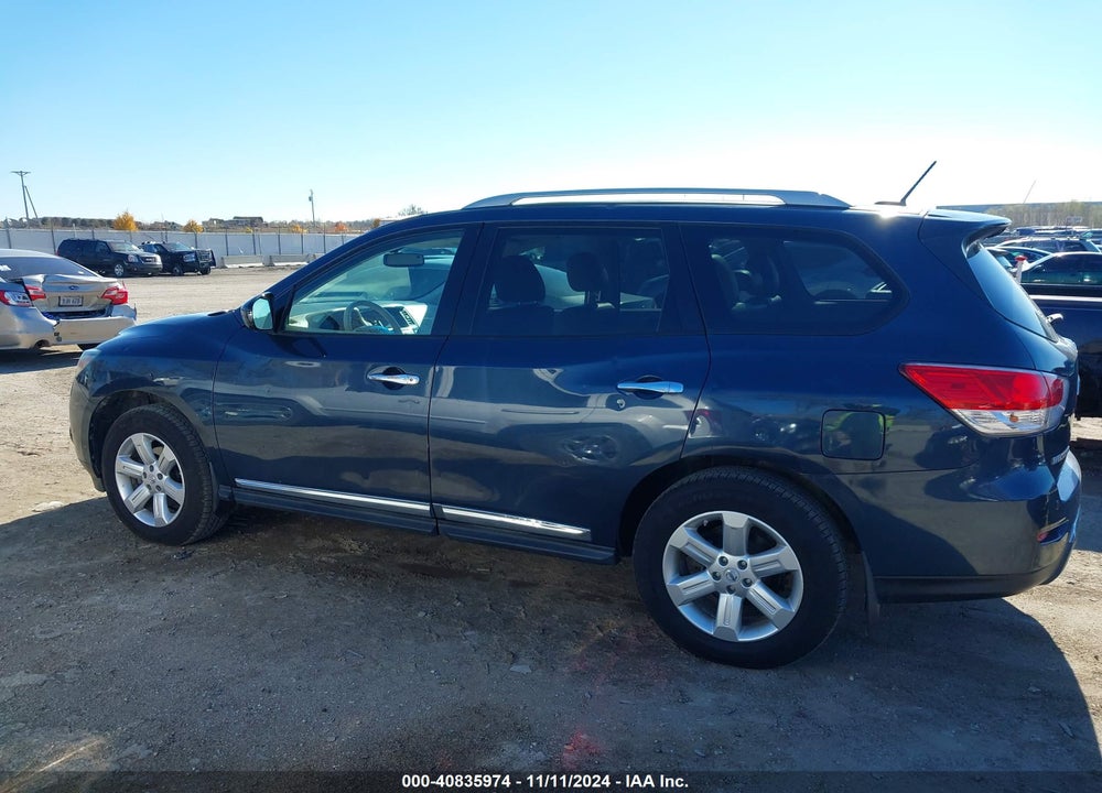 2014 NISSAN PATHFINDER SL VIN: 5N1AR2MMXEC722127