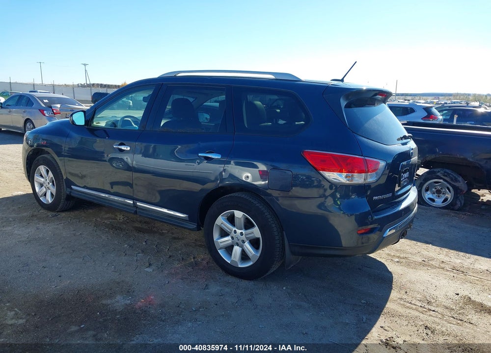 2014 NISSAN PATHFINDER SL VIN: 5N1AR2MMXEC722127