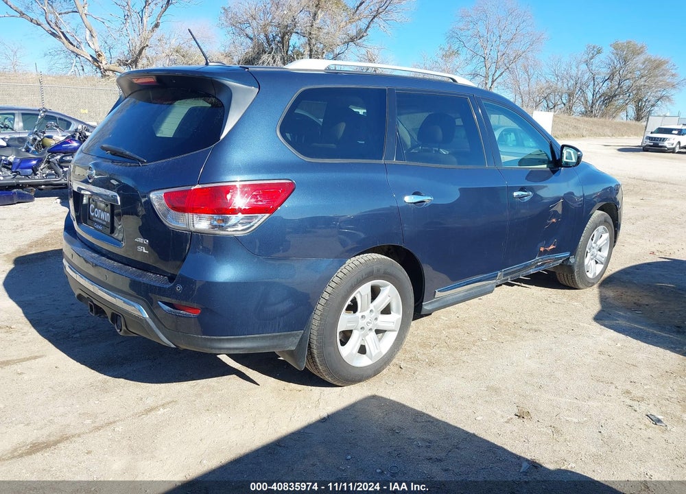 2014 NISSAN PATHFINDER SL VIN: 5N1AR2MMXEC722127
