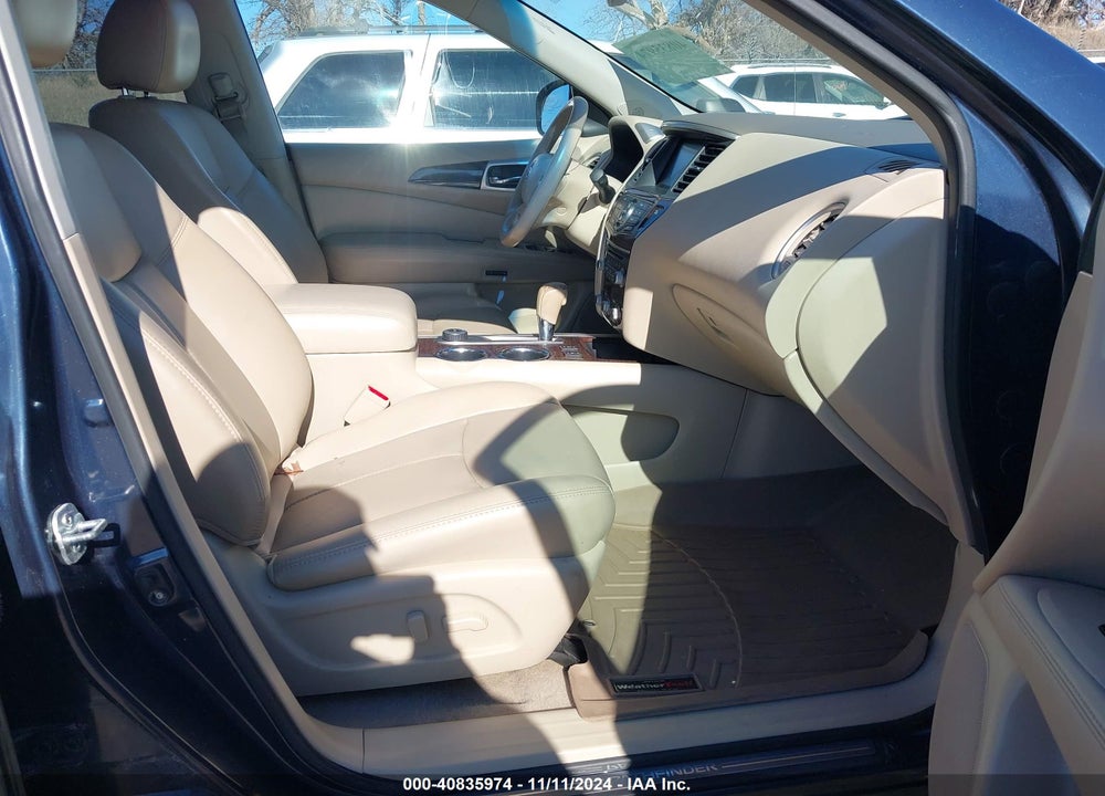 2014 NISSAN PATHFINDER SL VIN: 5N1AR2MMXEC722127