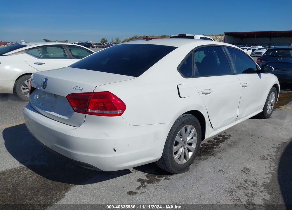 2012 VOLKSWAGEN PASSAT 2.5L S VIN: 1VWAH7A36CC092844