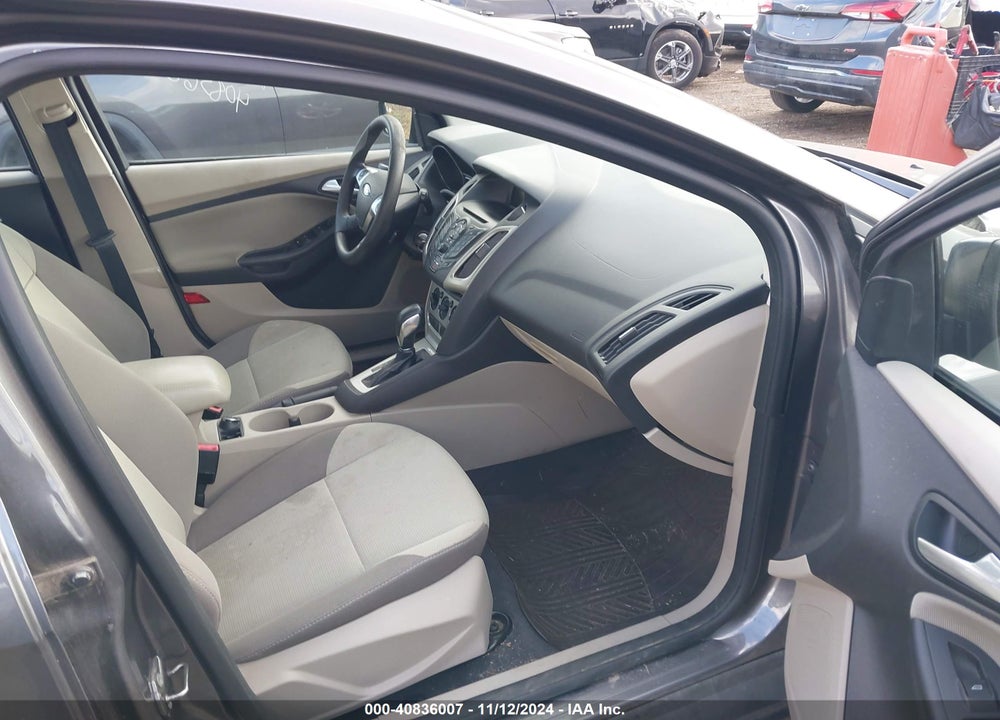 2013 FORD FOCUS SE VIN: 1FADP3K23DL303247