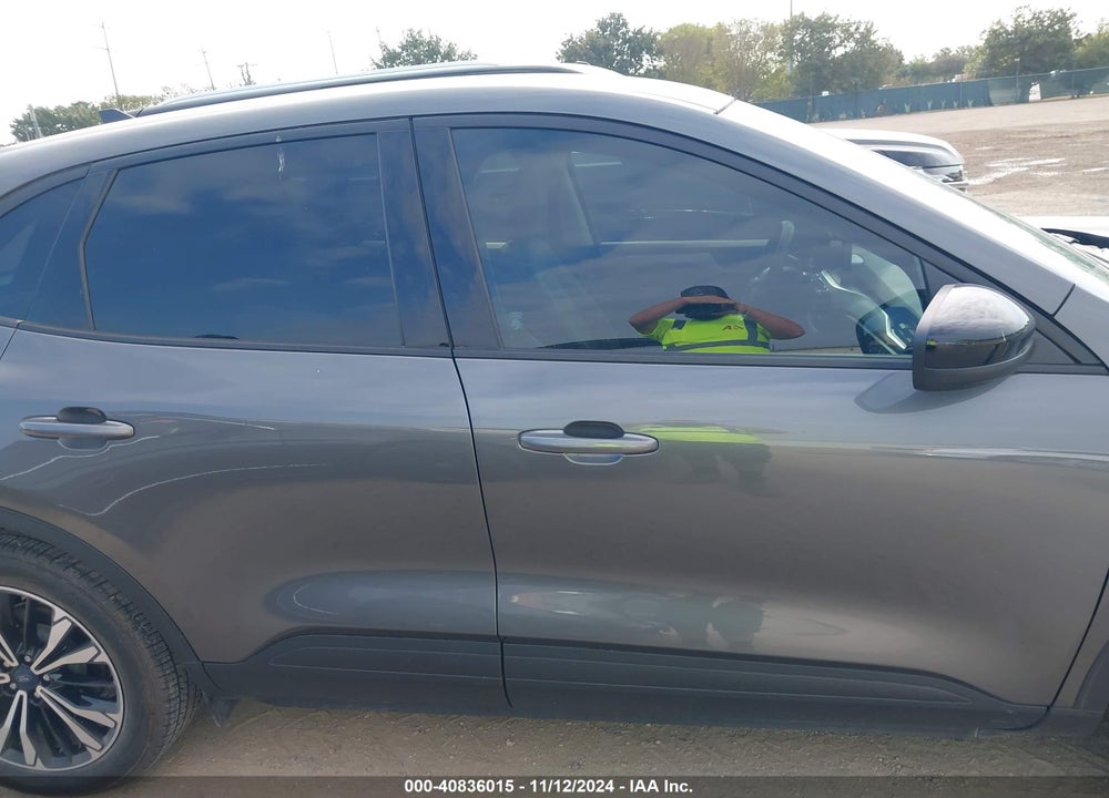 2022 FORD ESCAPE VIN: 1FMCU0G63NUB91159