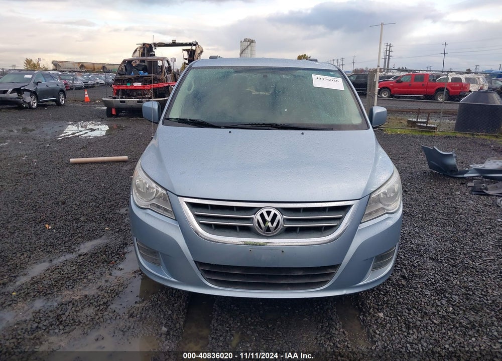 2012 VOLKSWAGEN ROUTAN SE VIN: 2C4RVABG8CR309301
