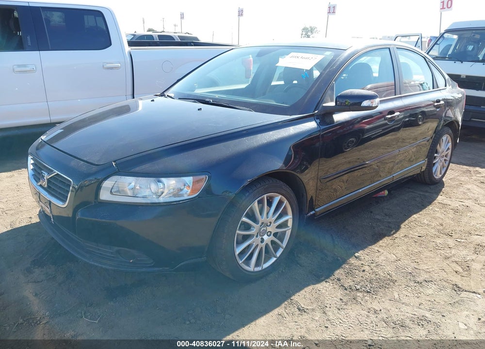 2010 VOLVO S40 2.4I VIN: YV1382MS2A2502084