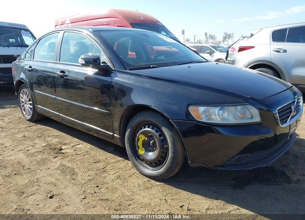2010 VOLVO S40 2.4I VIN: YV1382MS2A2502084