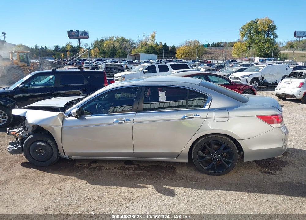2011 HONDA ACCORD 3.5 EX-L VIN: 5KBCP3F84BB001777