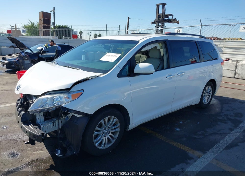 2014 TOYOTA SIENNA XLE LIMITED VIN: 5TDYK3DC9ES458868