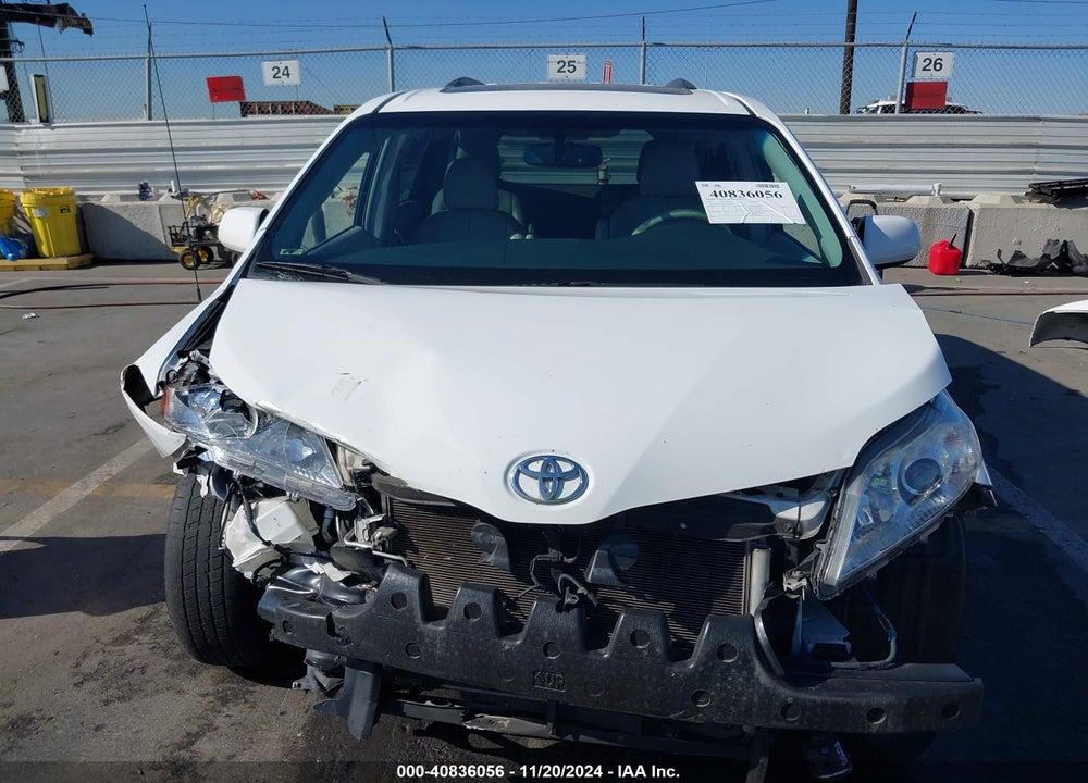2014 TOYOTA SIENNA XLE LIMITED VIN: 5TDYK3DC9ES458868