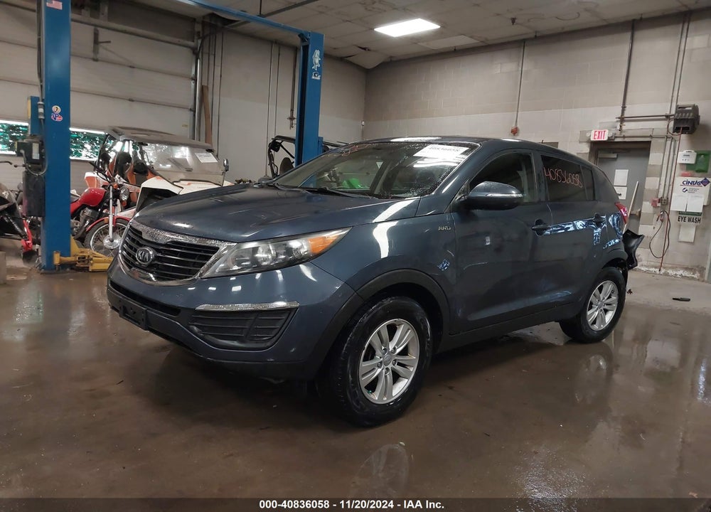 2011 KIA SPORTAGE LX VIN: KNDPBCA20B7084132