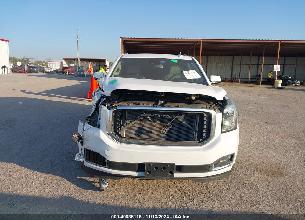 2015 GMC YUKON DENALI VIN: 1GKS1CKJ2FR504085