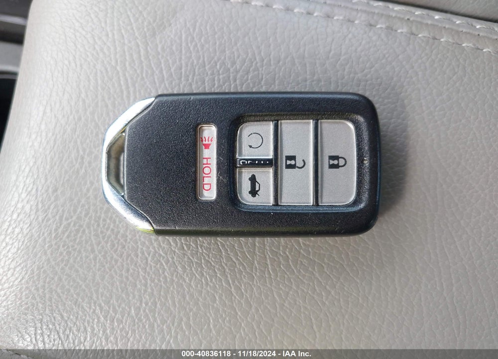 2019 HONDA CIVIC EX VIN: 19XFC1F31KE004884