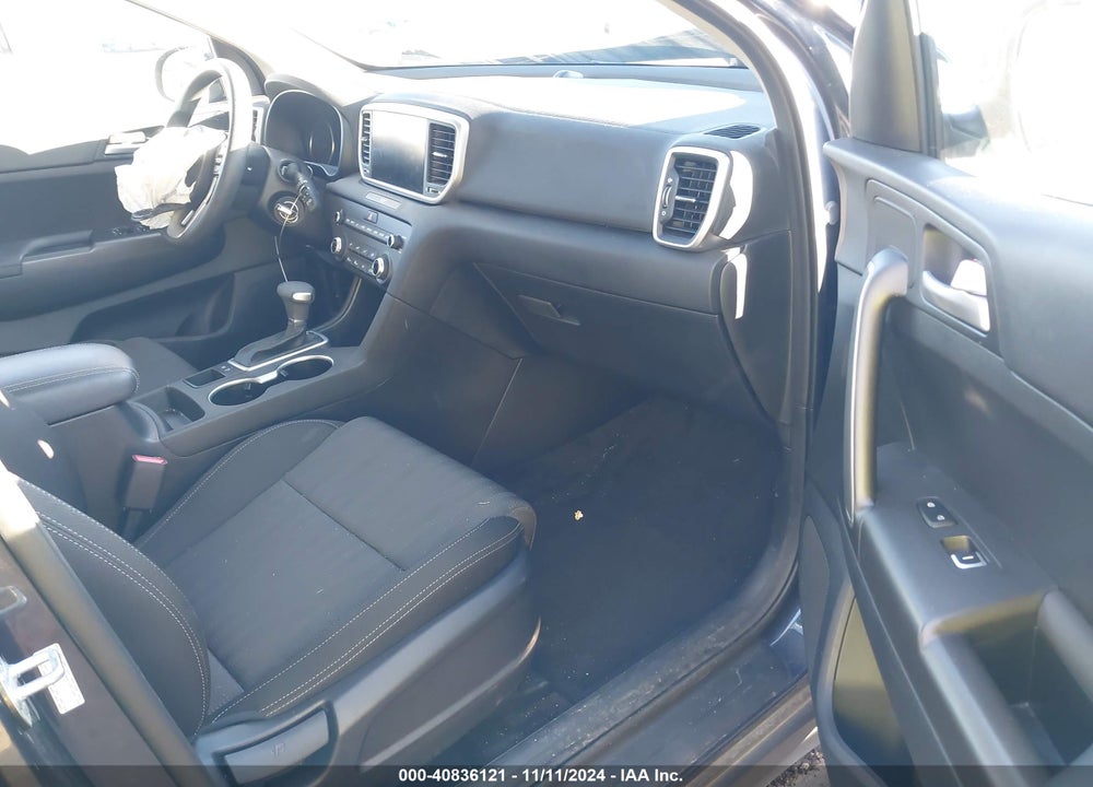 2022 KIA SPORTAGE LX VIN: KNDPM3AC6N7968308