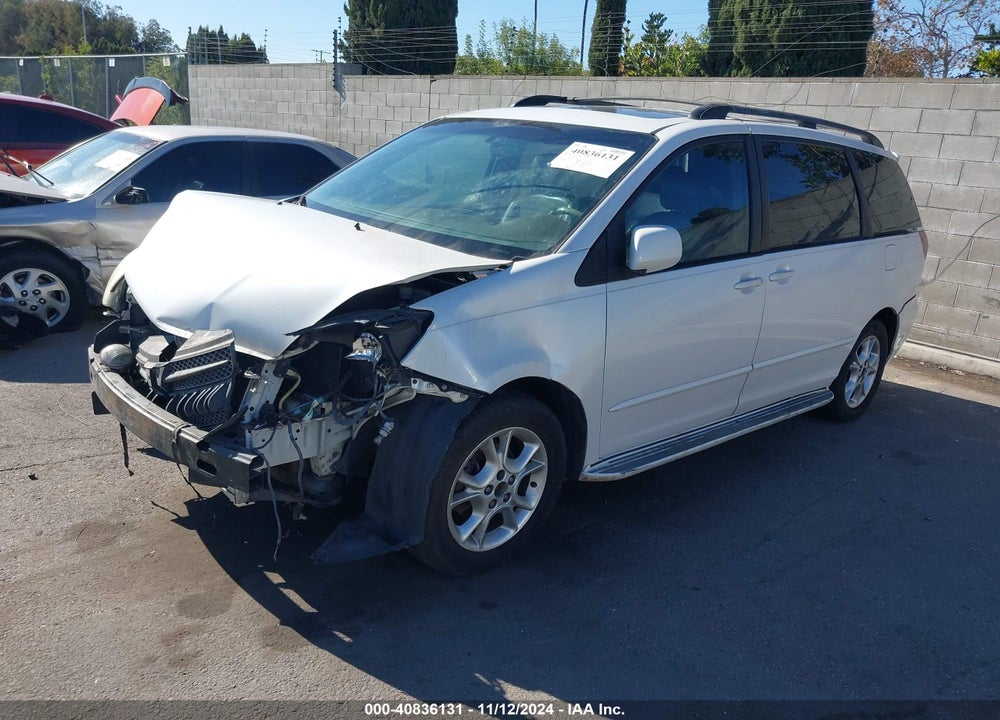 2004 TOYOTA SIENNA XLE VIN: 5TDZA22CX4S209711