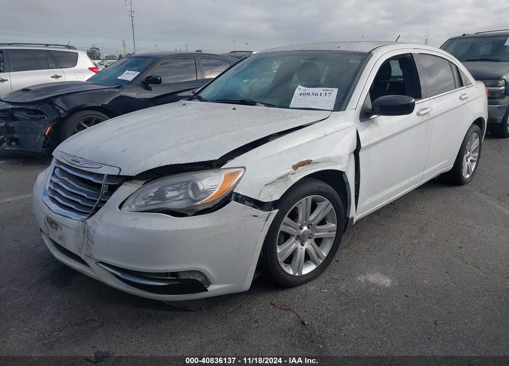 2013 CHRYSLER 200 LX VIN: 1C3CCBAB7DN764358