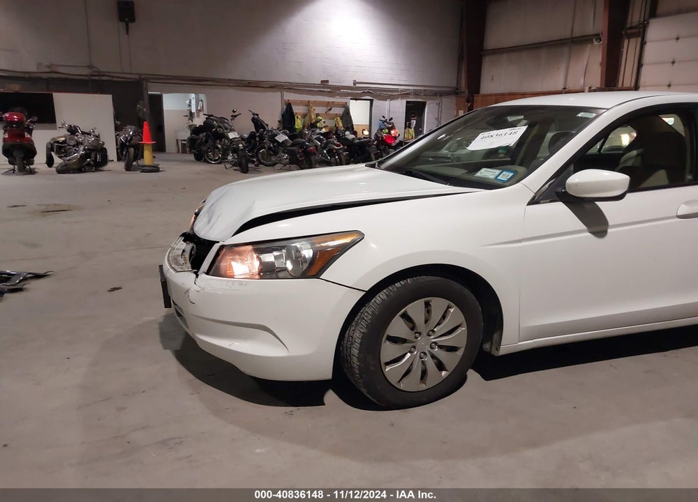 2010 HONDA ACCORD 2.4 LX VIN: 1HGCP2F35AA078079