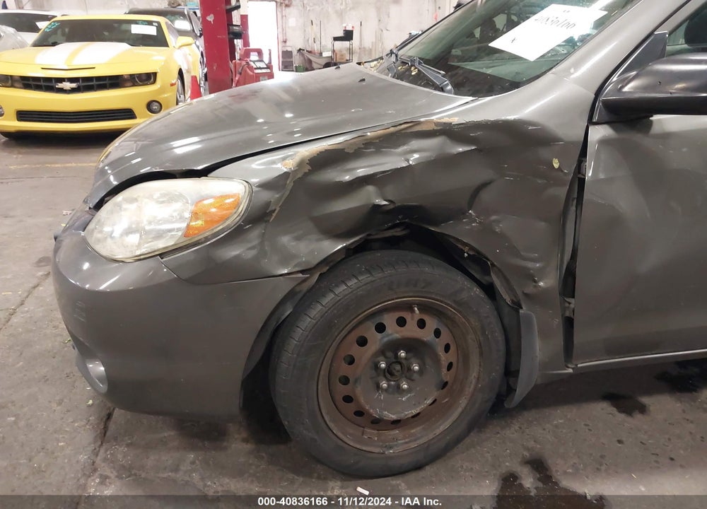 2008 TOYOTA MATRIX VIN: 2T1KR32E28C704128