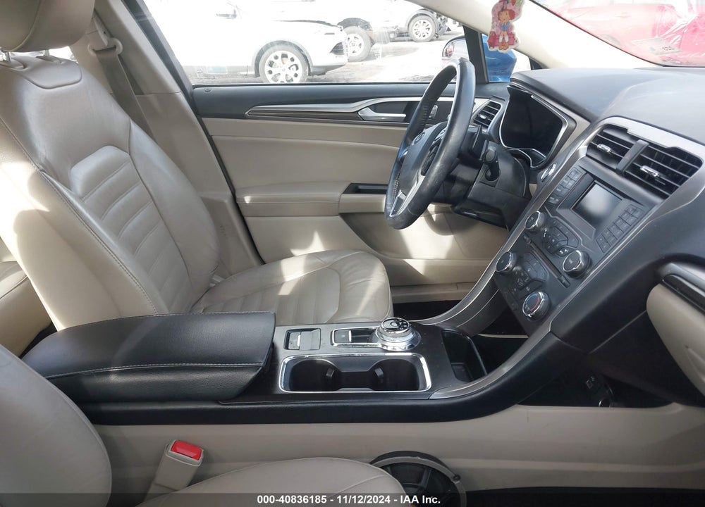 2018 FORD FUSION SE VIN: 3FA6P0HD4JR152447