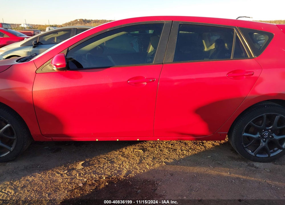 2011 MAZDA 3 S SPORT VIN: JM1BL1K5XB1371484