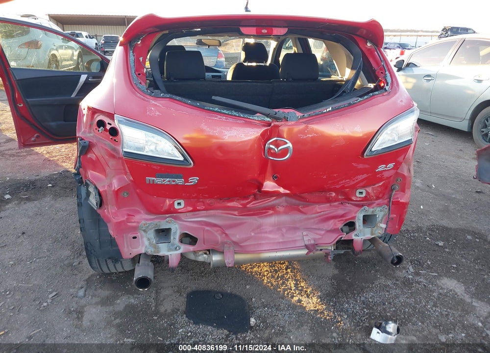 2011 MAZDA 3 S SPORT VIN: JM1BL1K5XB1371484