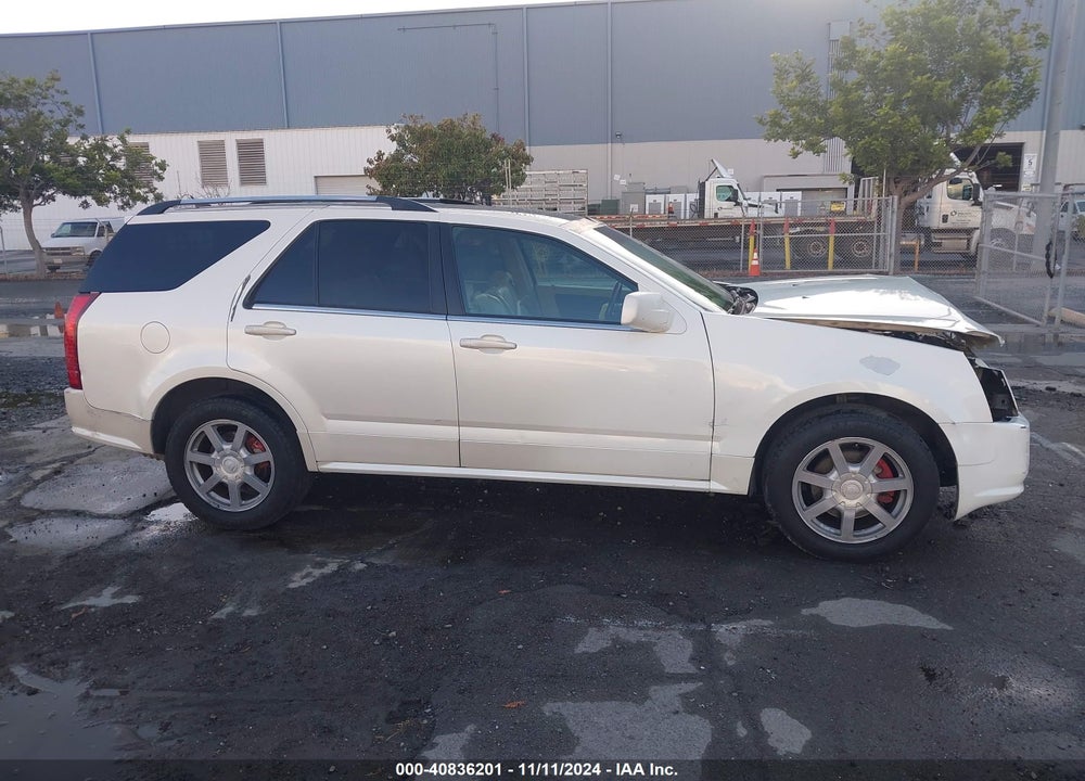2005 CADILLAC SRX V8 VIN: 1GYEE63A550220346
