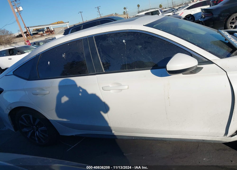 2024 HONDA CIVIC EX-L VIN: 19XFL1H77RE012899